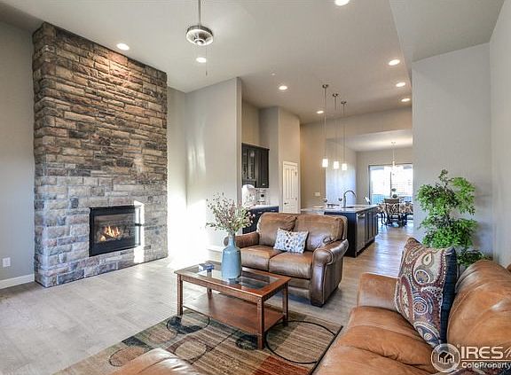 showing the nice open plan & north side of wall