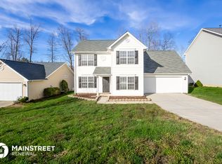 7431 Saddle Trail Ln, Charlotte, NC 28269