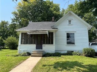 2119 W 2nd St, Perry, IA 50220
