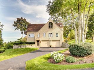 31 Dwight Rd, Marshfield, MA 02050