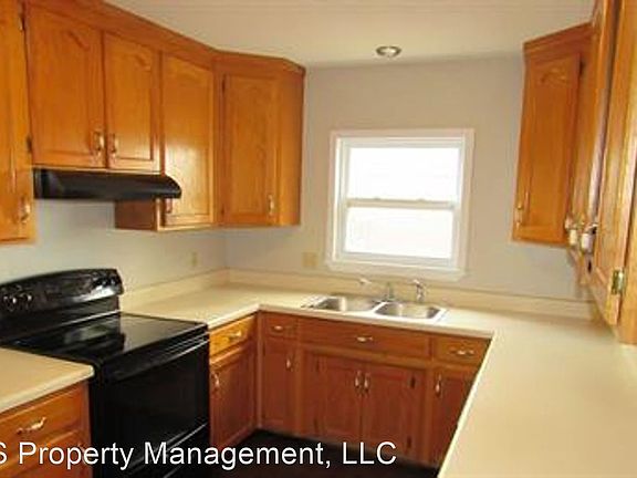 2nd image of 407 Grand Pine Ave #1