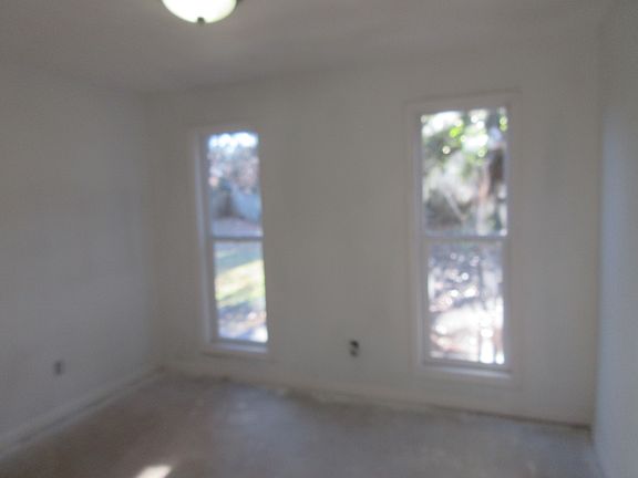 2nd image of 4362 Hardwood Cir