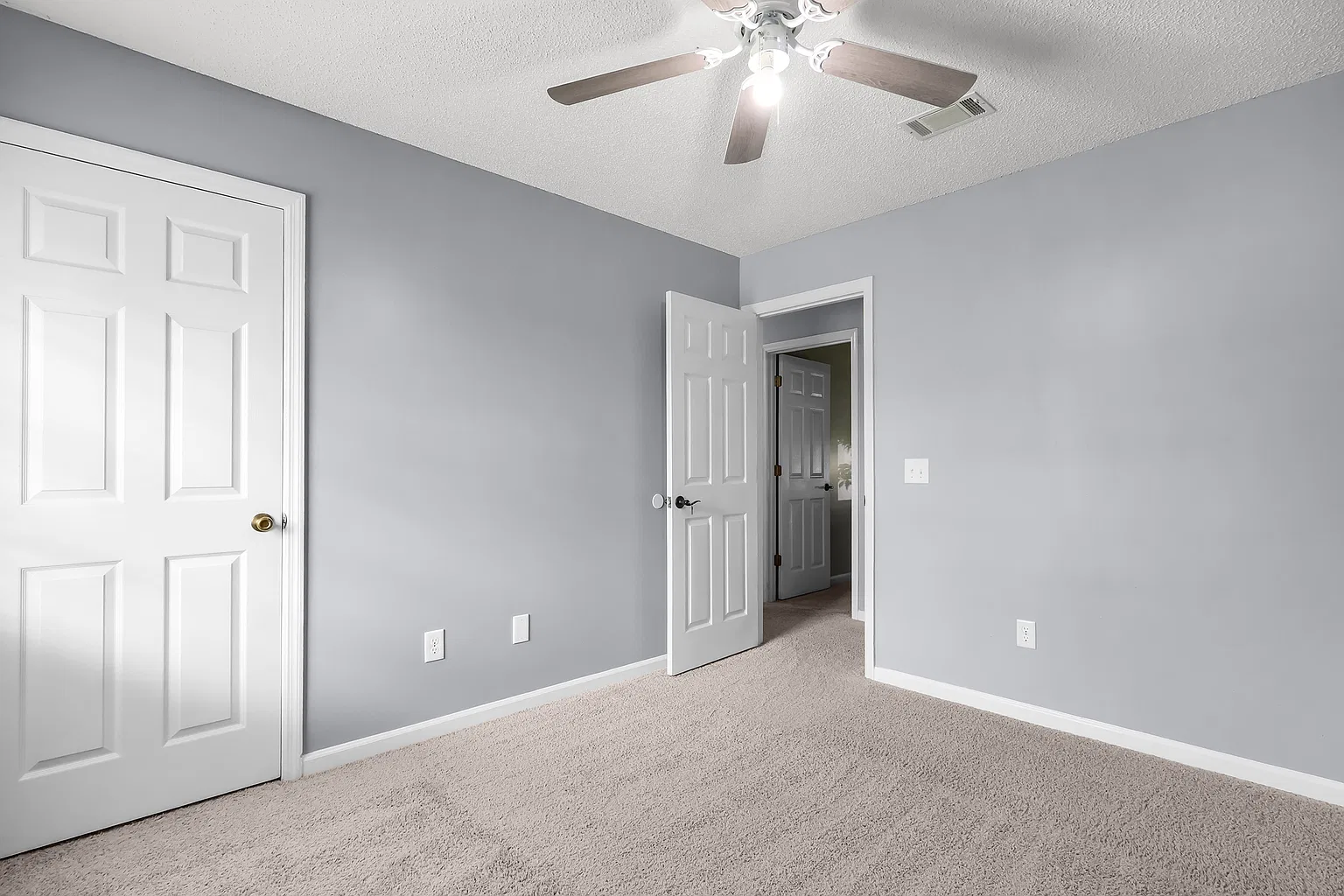 951 Wedgewood Way — photo 26