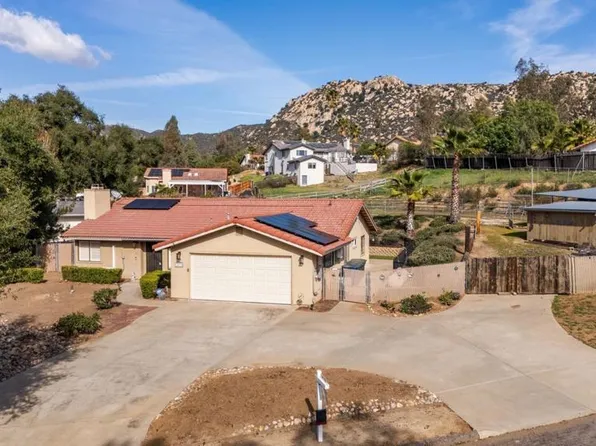 24820 Abalar Way, Ramona, CA 92065