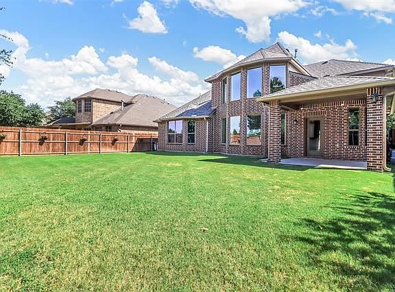 3rd image of 4744 McBreyer Pl