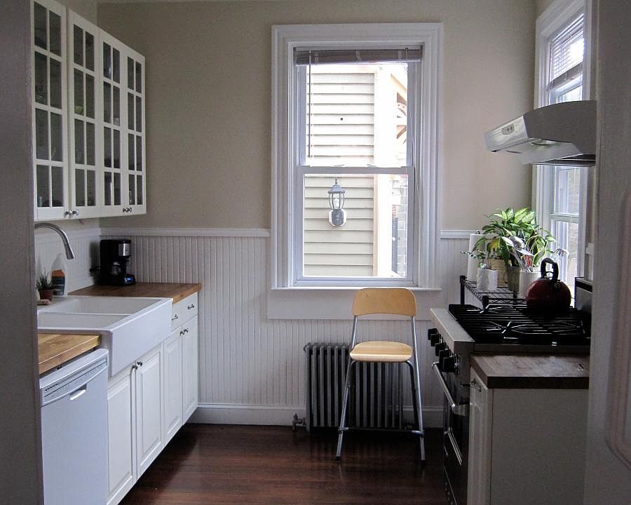 Tall kitchen ceilings with ceiling fan