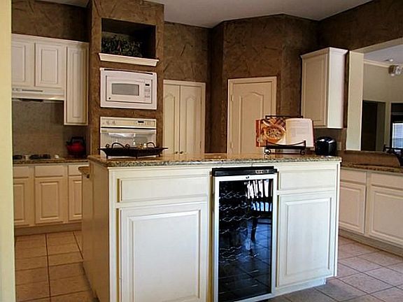 4th image of 3600 Lavorton Pl