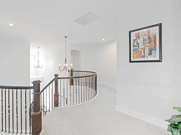 312 Palatino Bnd — Photo 20