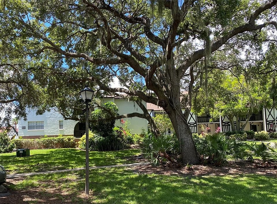 1st image of 400 N Bayshore Blvd APT 101