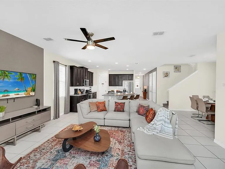 9009 Egret Mills Ter — Photo 3