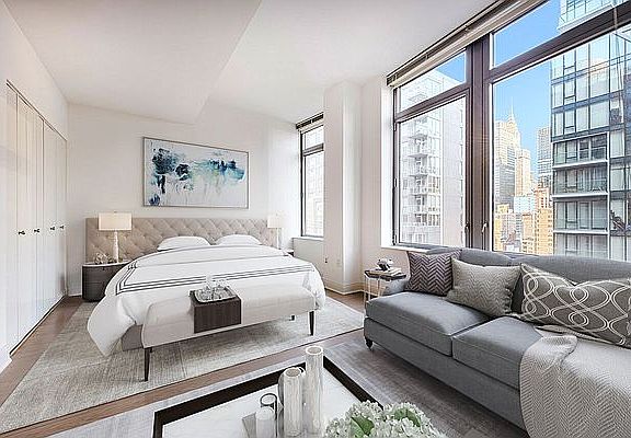5th image of 222 E 34th St APT 811