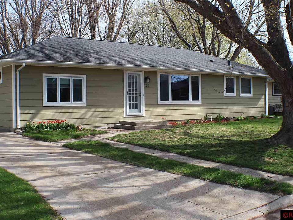 1st image of 120 E Welcome Ave