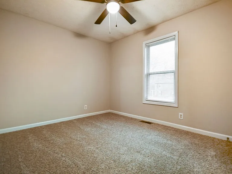 1710 Baltimore Dr — Photo 10
