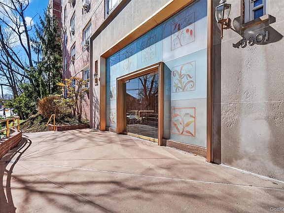 3rd image of 5601 Riverdale Avenue #5L