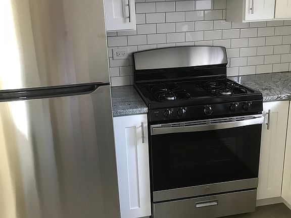5th image of 15142 Quail Hollow Dr