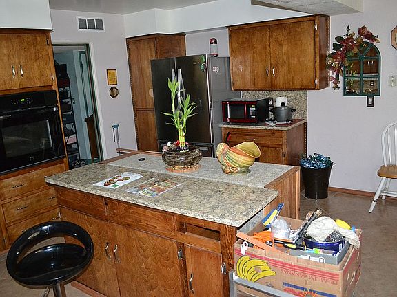 5th image of 369 N Cottage St