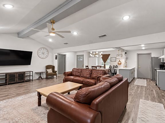 2nd image of 110 Pierce Dr