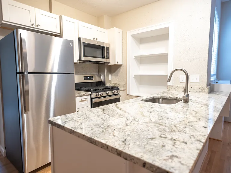 32 Shurtleff St #2 — Photo 1
