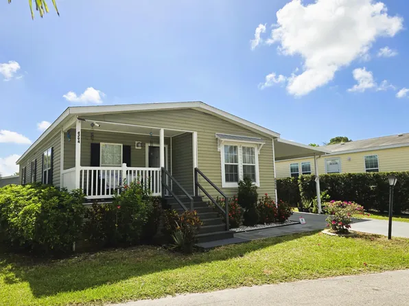 4294 Janet Drive #825, Greenacres, FL 33463
