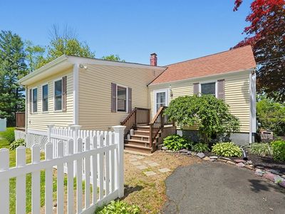 32 Johnson St, North Attleboro, MA, 02760