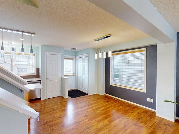 3rd image of 108 Covepark Dr NE