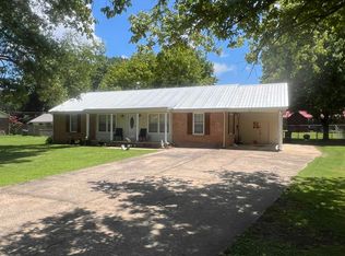 529 Janet Rd, Bolivar, TN 38008
