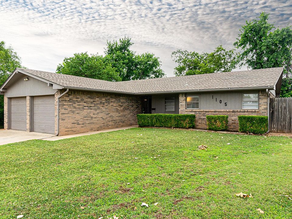 1st image of 1105 Ridgeway Dr