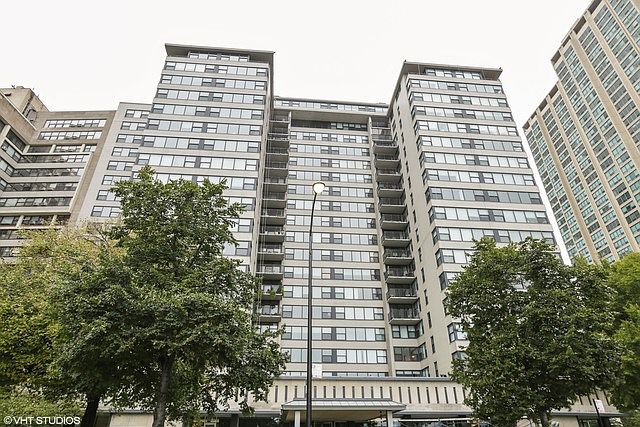 1st image of 3440 N Lake Shore Dr APT 4G