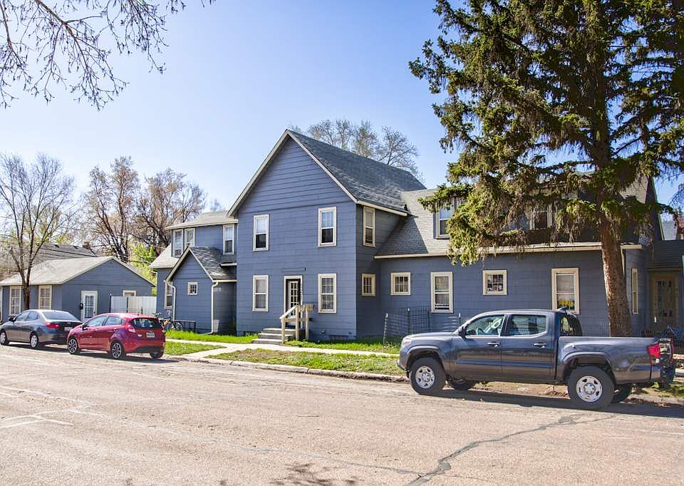 1st image of 606 E Fremont St