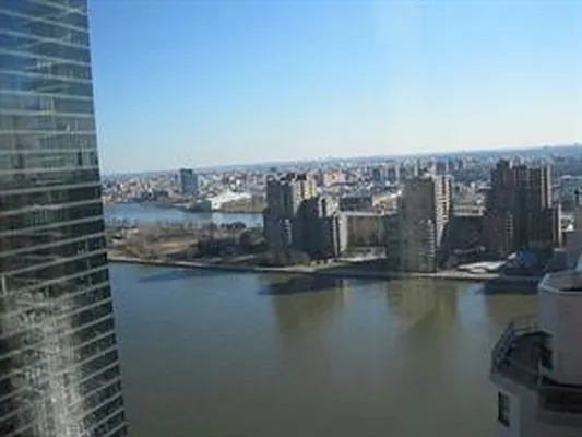 Rented by Douglas Elliman | media 25