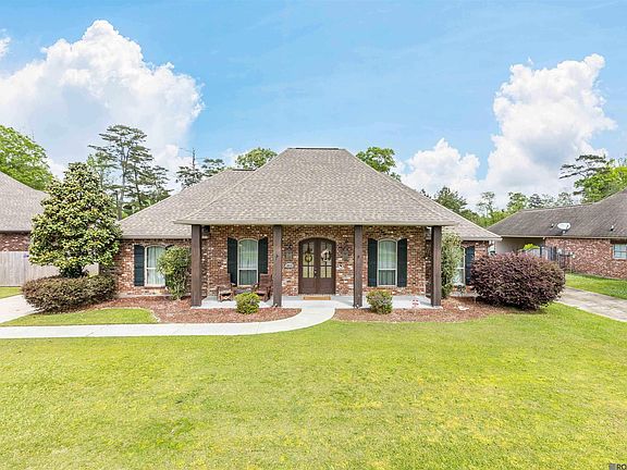 2nd image of 10601 Creek Haven Ln