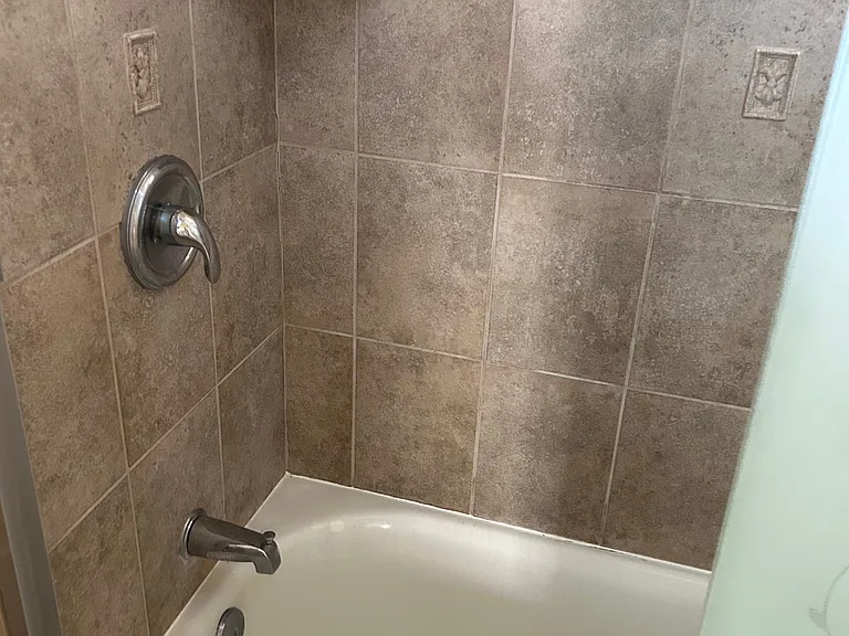 669 W O'Farrell St #MAIN — Photo 27