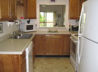 2 Ridgeview Ct #13297084, Madison, WI 53704