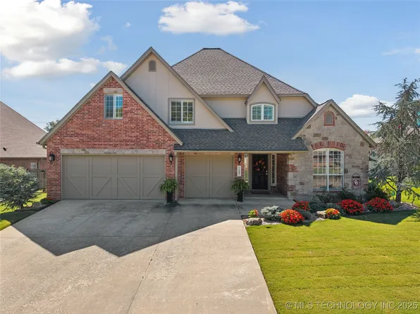 7407 E Galveston Pl, Broken Arrow, OK 74014