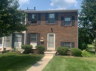 8405 Lakeview Ct, Ypsilanti, MI 48198