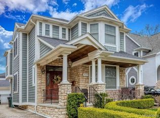 1619 Webster St, Birmingham, MI 48009