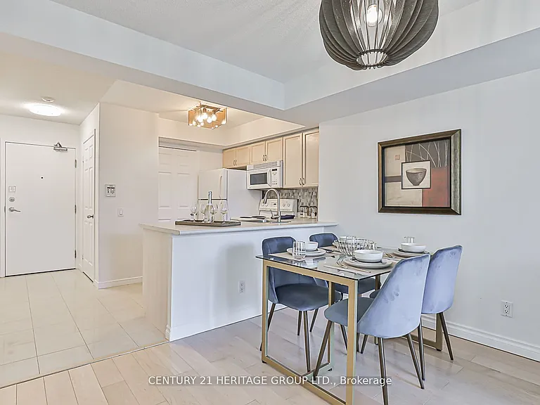 30 Harrison Garden Blvd #701 — Photo 2