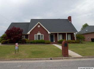 2921 Whiteford Dr SW, Decatur, AL 35603