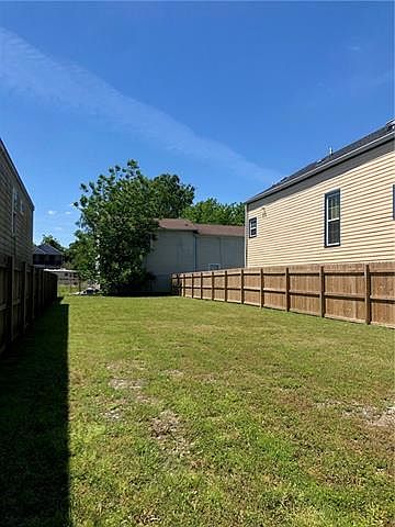 1st image of 3622 2nd St