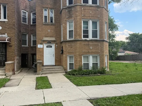 8039 S Marquette Ave, Chicago, IL 60617