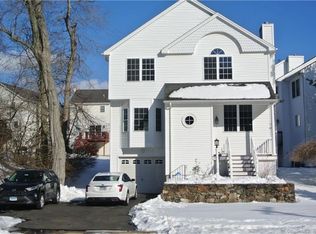 1260 Cutspring Rd #1260, Stratford, CT 06614