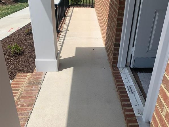 1011 Robinson Rd #5B, Suffolk, VA 23434