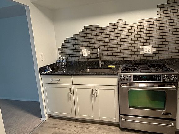 3rd image of 2616 Fort Farnsworth Rd APT 2C