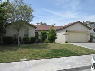 6051 Fuji St, Corona, CA 92880