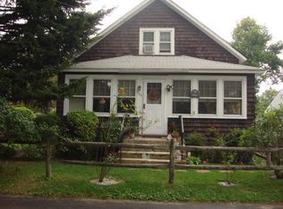 763 Pioneer Pl, West Babylon, NY 11704