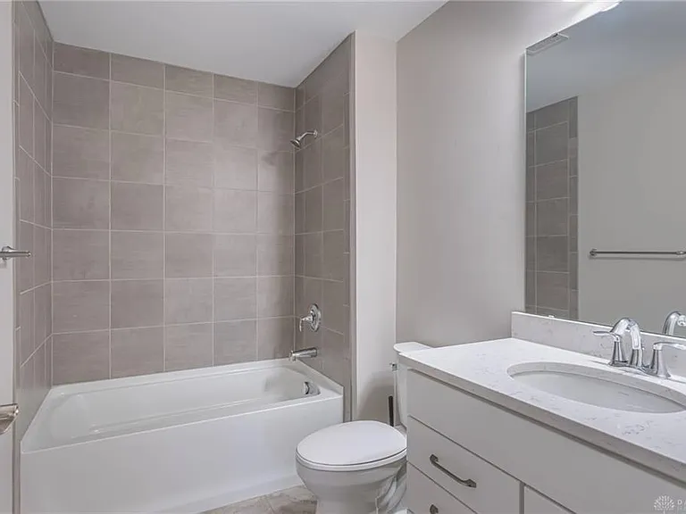 9501 Flatrock Dr — Photo 5