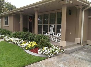 3208 N Labarre Rd, Metairie, LA 70002