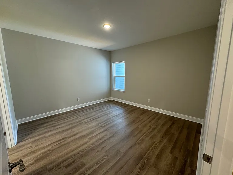207 Mosaic Dr — Photo 10