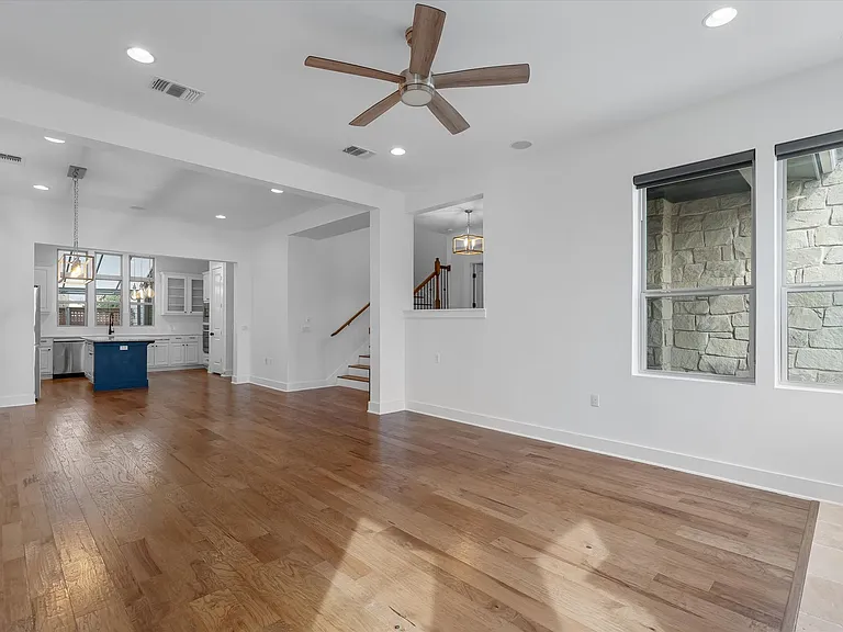 3120 Tom Miller St — Photo 5