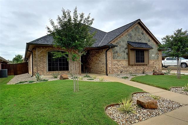 1st image of 7041 Ridge Crest Dr